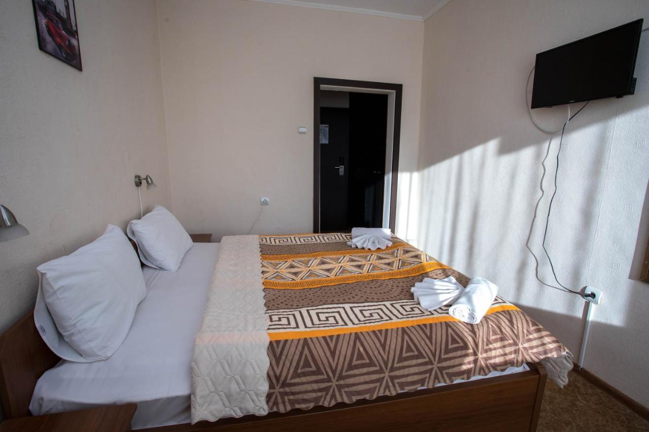 Park Hotel Ivailo Велико-Тырново Экстерьер фото
