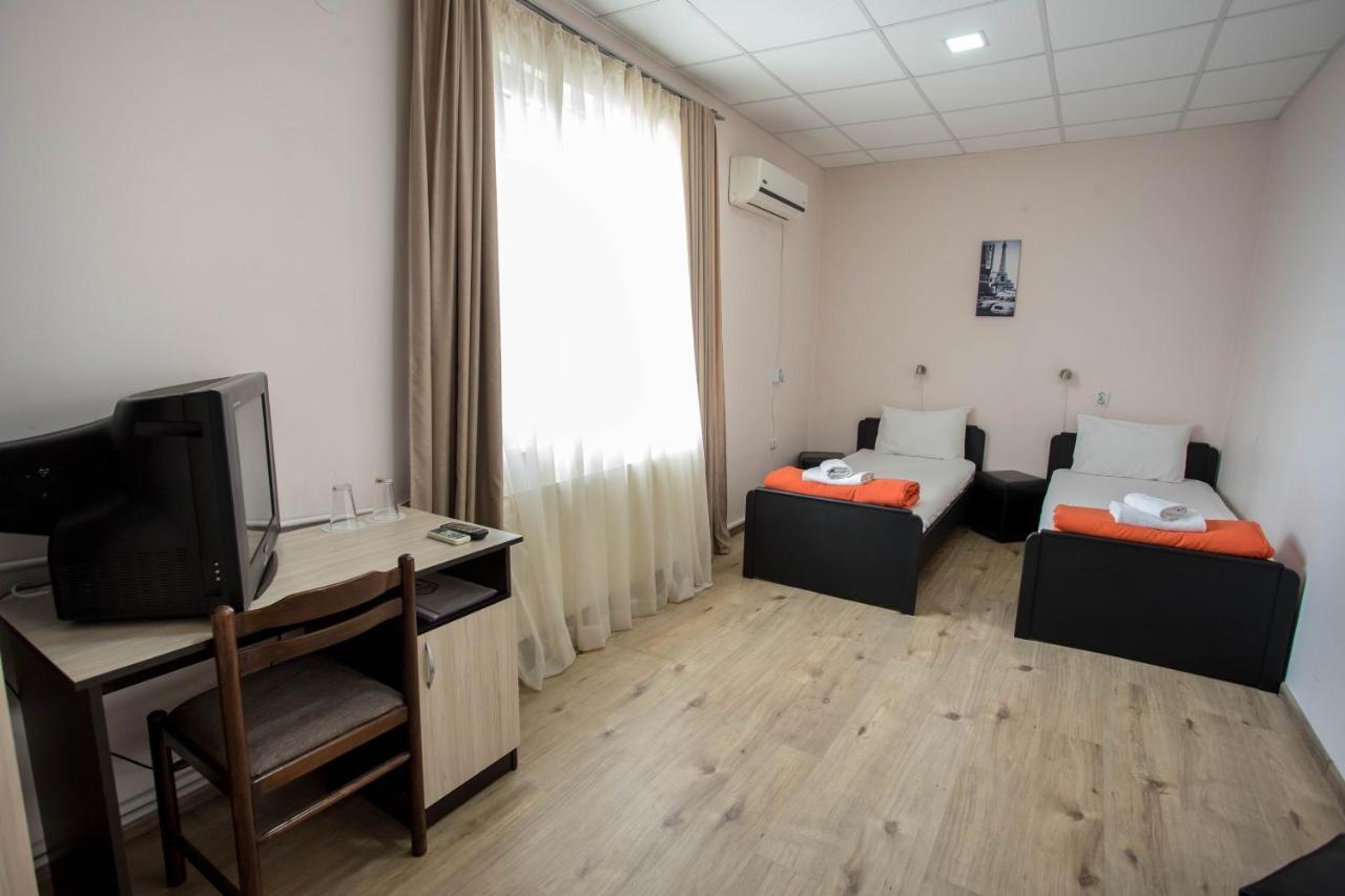 Park Hotel Ivailo Велико-Тырново Экстерьер фото