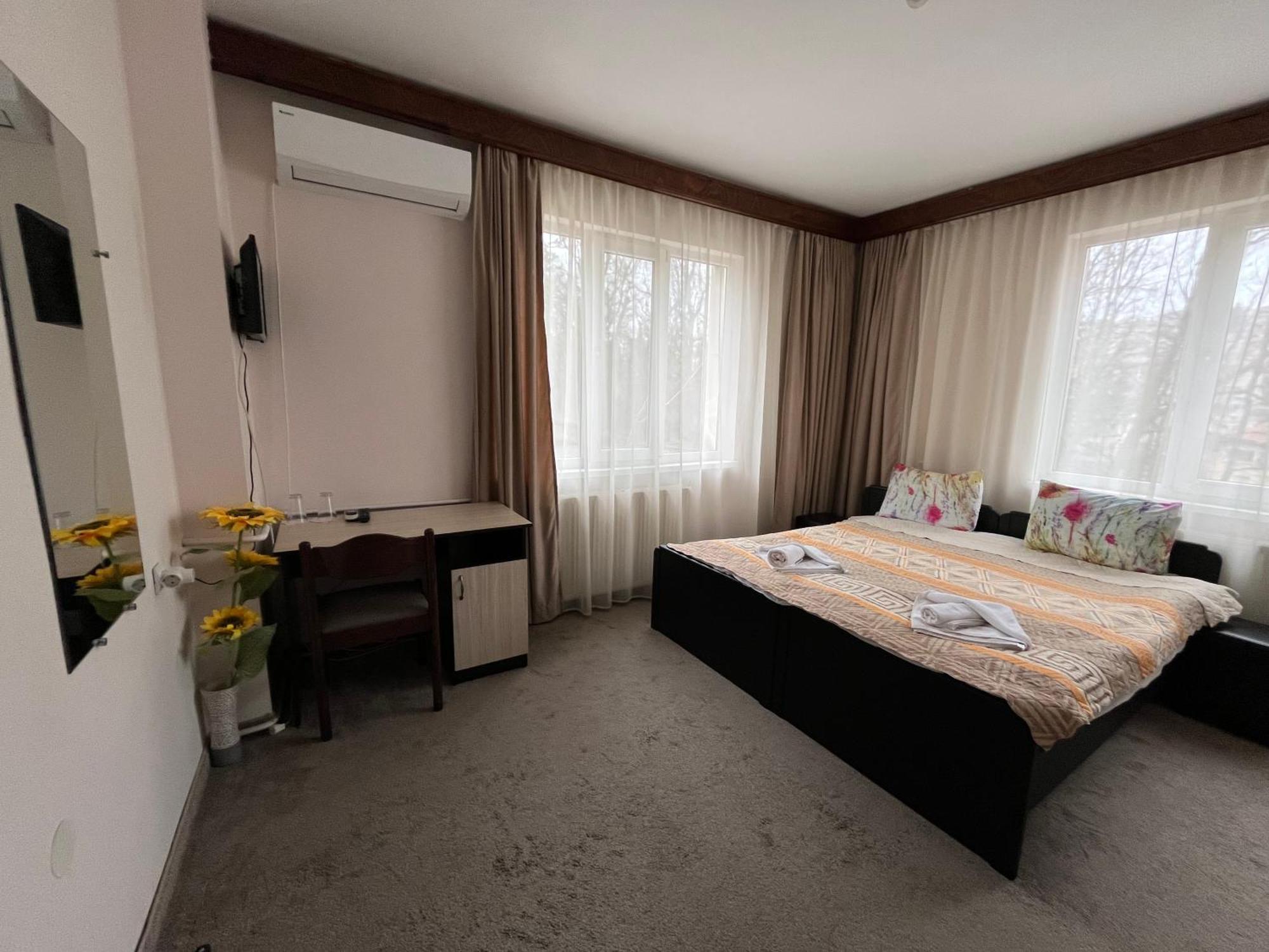 Park Hotel Ivailo Велико-Тырново Экстерьер фото