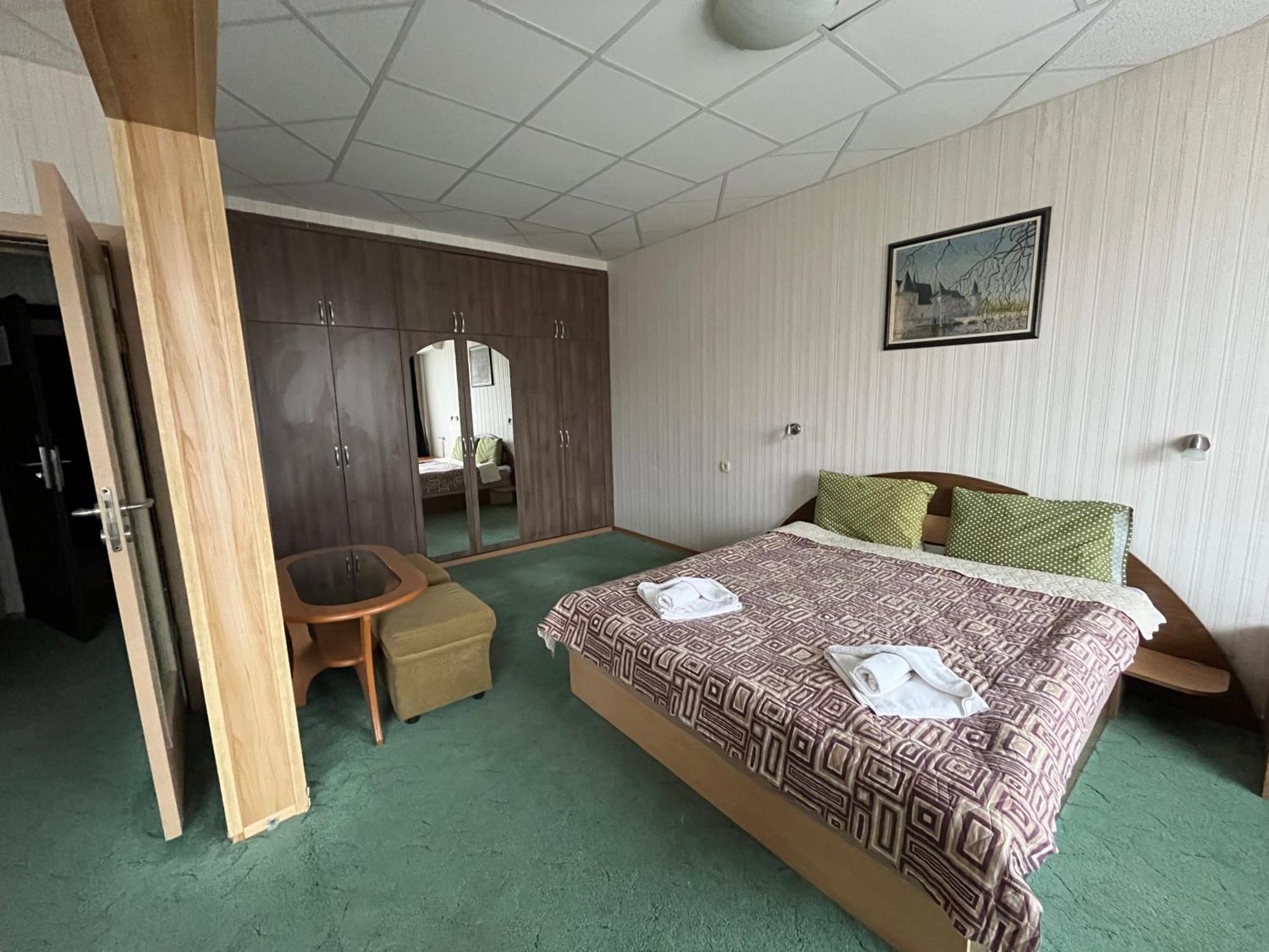 Park Hotel Ivailo Велико-Тырново Номер фото